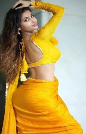 escort in Laxmi Nagar
