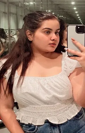 call girls in Laxmi Nagar