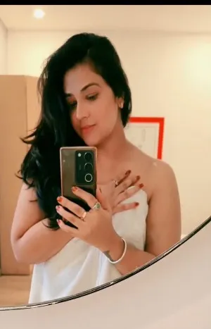 call girl in Laxmi Nagar
