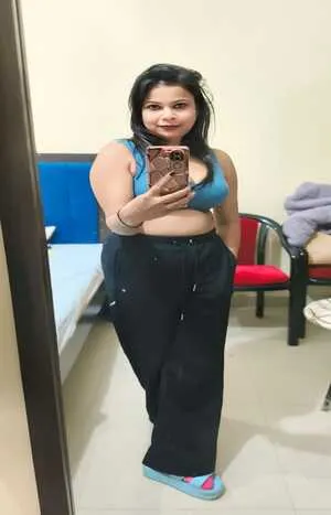 cheap rate call girls in Laxmi Nagar