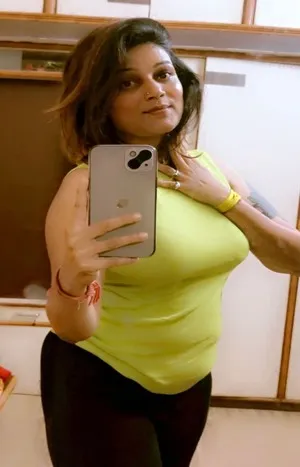 Independent Call Girls in Laxmi Nagar